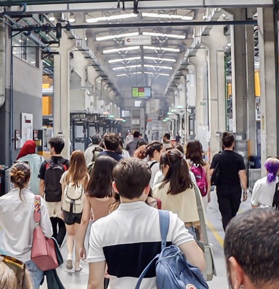 f960209d-4820-4dbd-a405-f0bccf852072 f960209d-4820-4dbd-a405-f0bccf852072